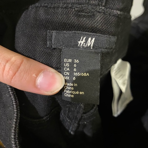 H&M black overalls - Picture 3 of 3